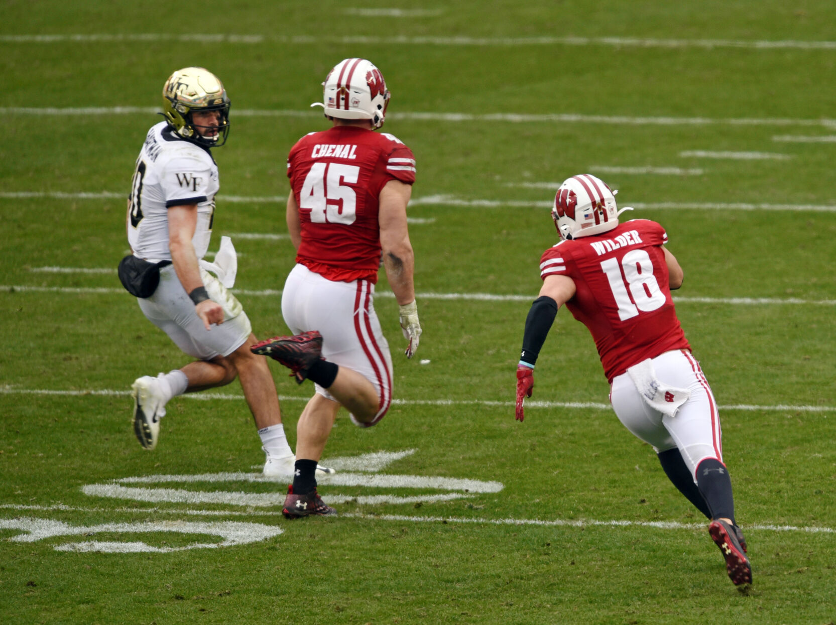 Wisconsin Wake Forest Duke's Mayo Bowl